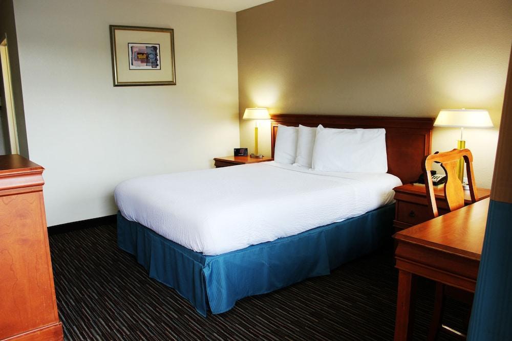 Rodeway Inn Near University-Gateway To Yosemite Мърсед Екстериор снимка