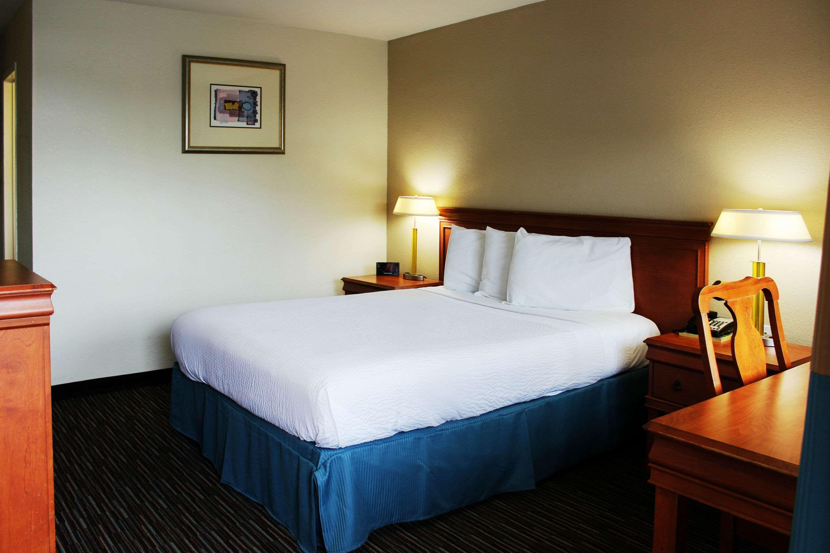 Rodeway Inn Near University-Gateway To Yosemite Мърсед Екстериор снимка