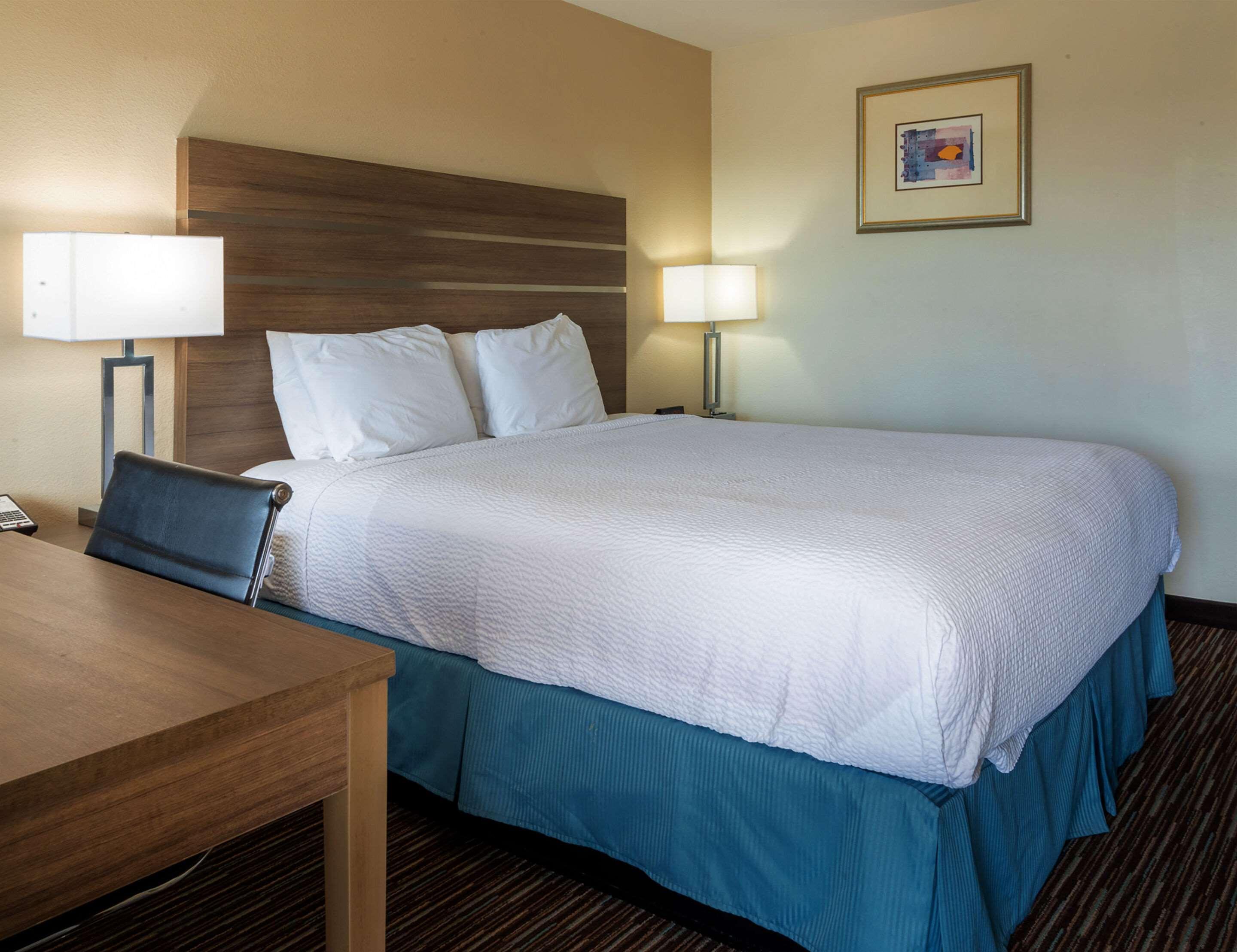 Rodeway Inn Near University-Gateway To Yosemite Мърсед Екстериор снимка